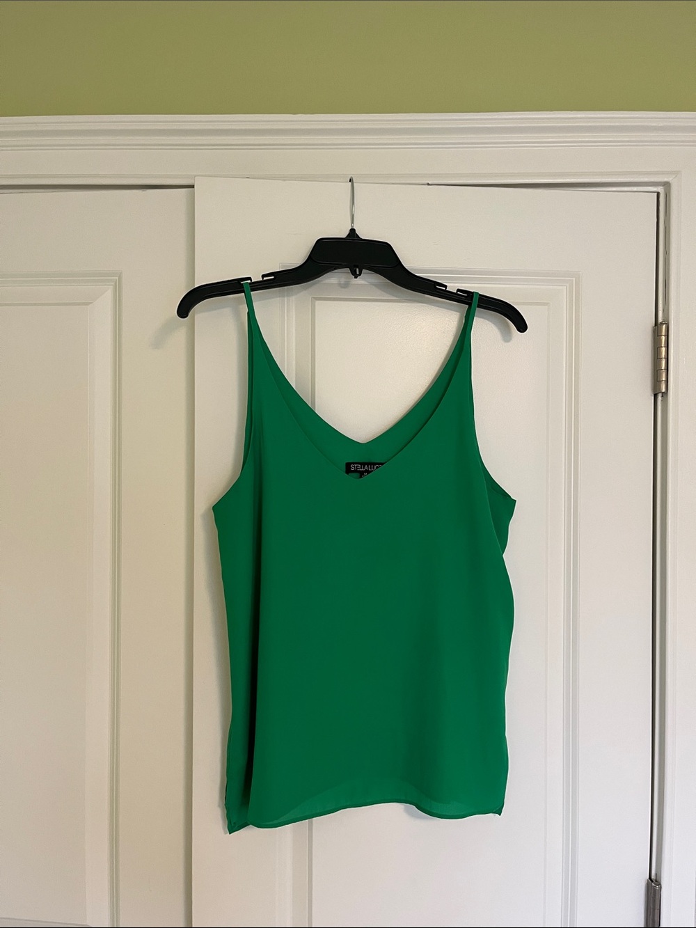 Stella Luce Emerald Green V-Neck Spaghetti Strap Cami